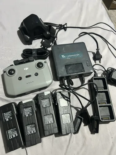 Baterias + Acessórios da linha Mavic 3 - Só vendo tudo