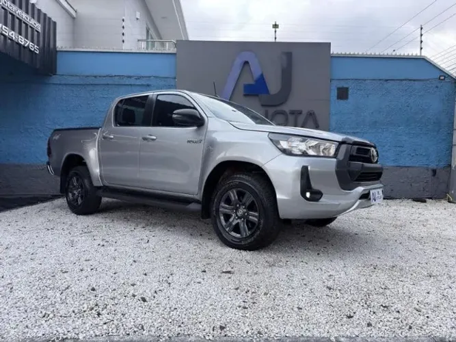 Toyota Hilux CD SR 4X4 2.8 TDI Diesel Aut. 2021