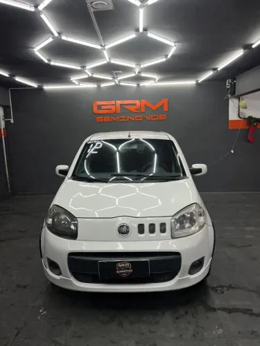 Fiat Uno Sporting 1.4 EVO Fire Flex 8V 4P 2012