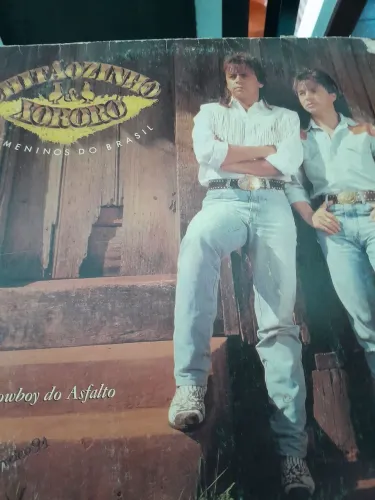 Vinil Chitaozinho e Xororo