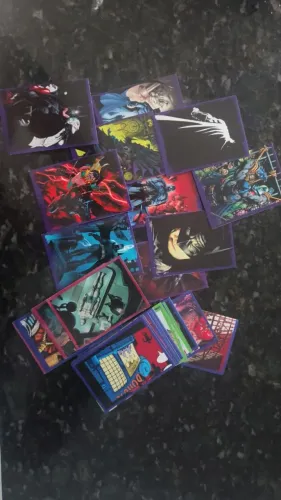 Super lote figurinhas Coringa - Arkham 