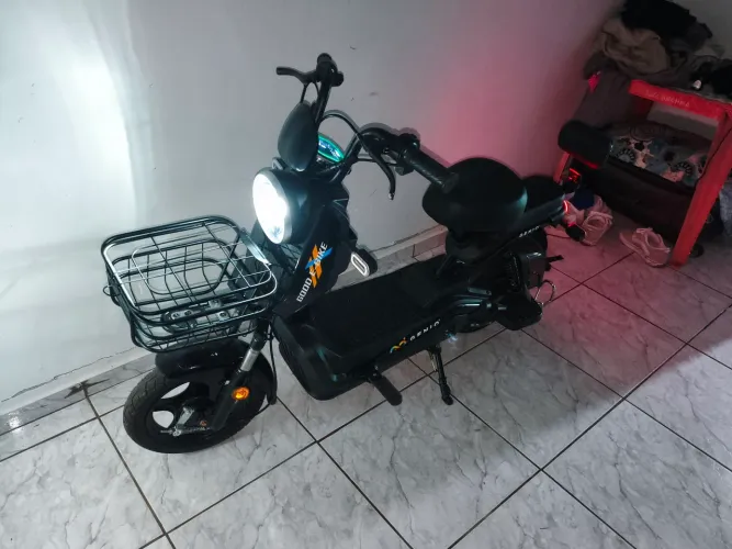 Moto elétrica