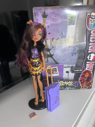 Clawdeen Wolf -monter high scaris