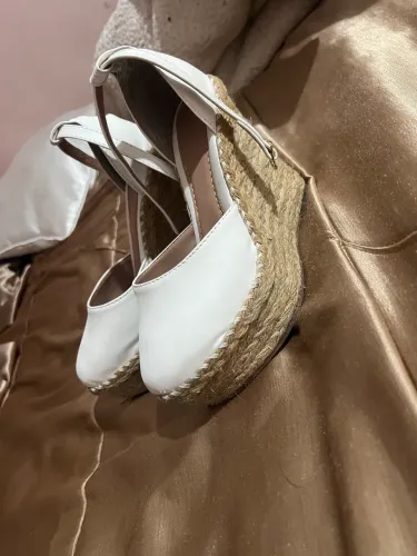 Sapatos femenino