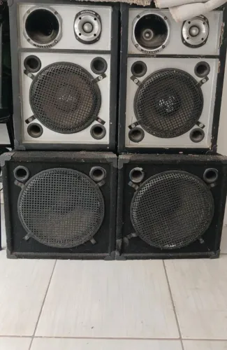 Vendo caixas de som