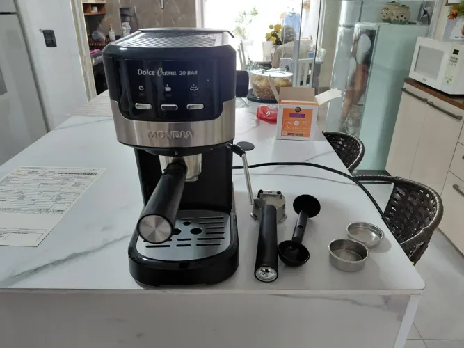Cafeteira expresso Novíssimo!!