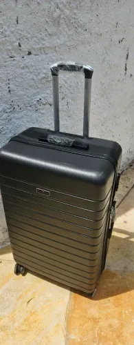 Malas de viagem nova e seminova 32kg 