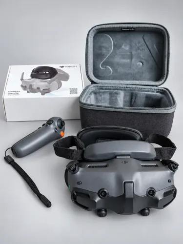 DJI Goggles 3 + Motion Controller 3 + case - excelente estado