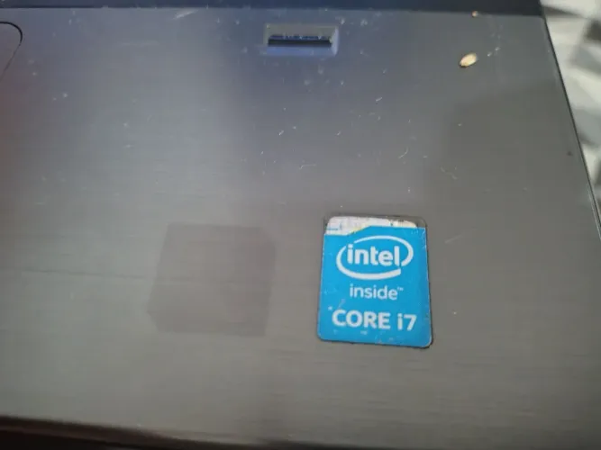 Notebook I7 Dell 8GB de RAM Troco por celular