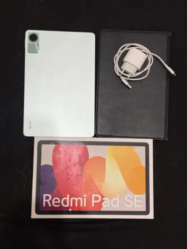 Redmi Pad SE 8GB RAM | 256GB - Estado novo, completo!