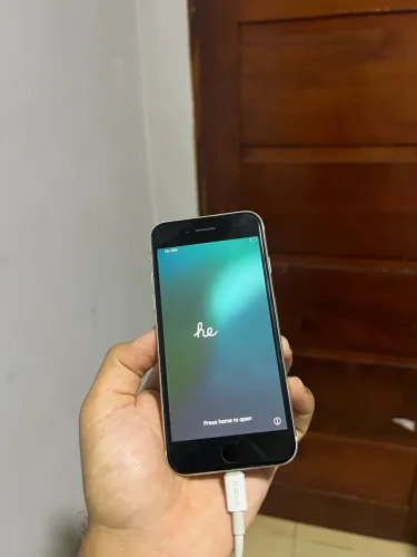 iPhone SE 2ª geração 64gb