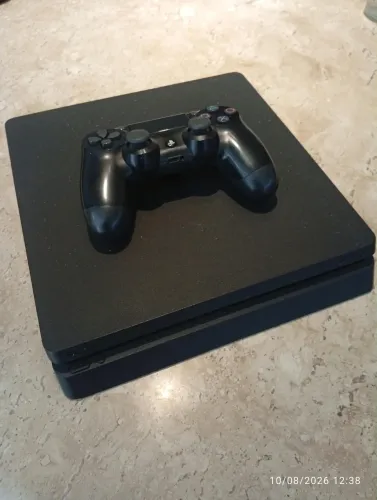 Console PlayStation 4 Slim 1 tb com Controle