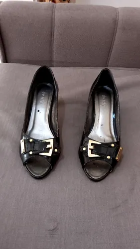 Sapato Ávida preto