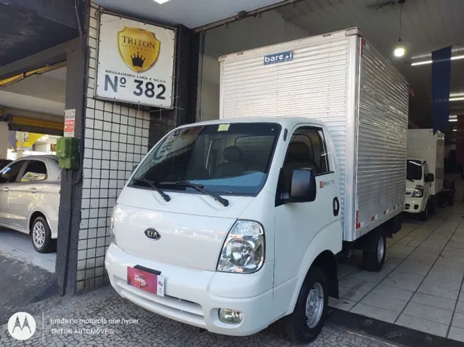 Kia bongo 2010 raridade impecável Hyundai HR baú e carroceria 