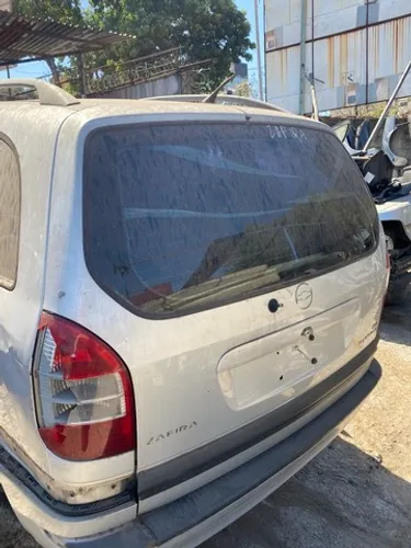 Tampa traseira zafira 2005