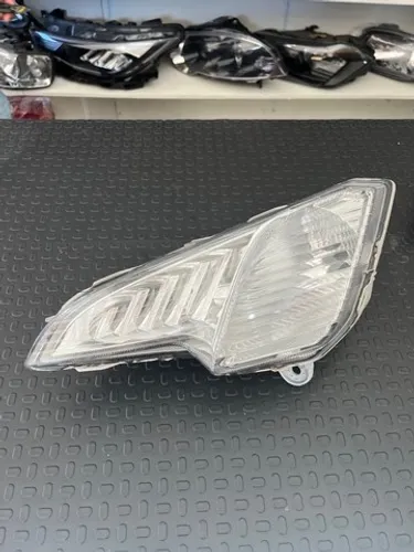 Farol auxiliar  milha eco Sport 208 2019 2020 esquerdo 