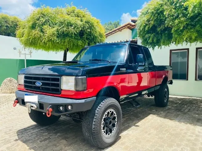 Ford F1000 cabine estendida 4x4  Diesel  MWM 6cc Sprint 