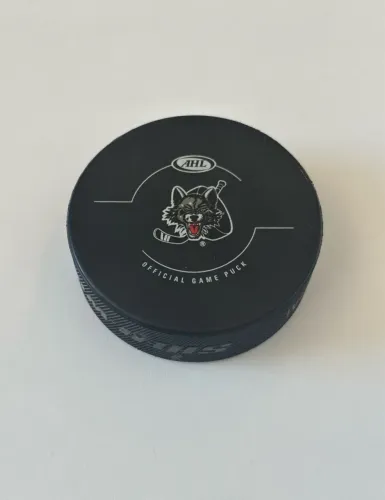 puck de hockey - chicago wolves (ahl)