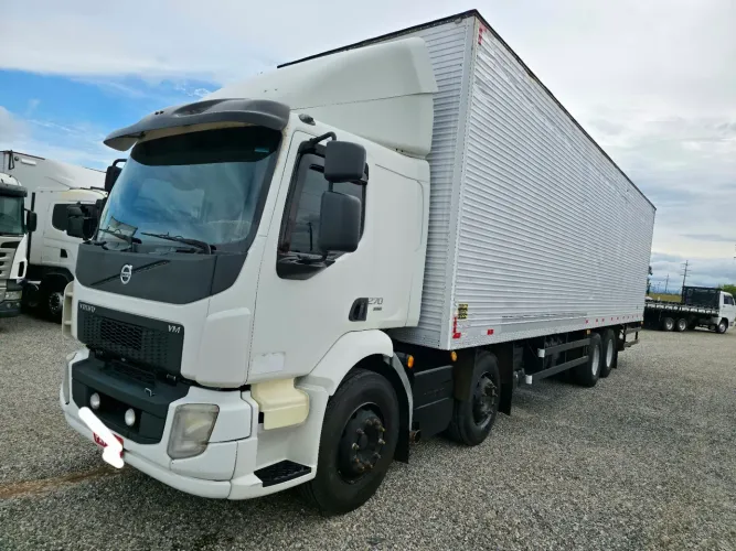 Volvo vm270 bitruck bau