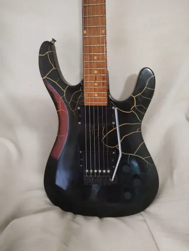 Guitarra Elétrica Jennifer