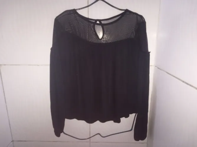 Camisa Preta Mangas Longas Feminino GG