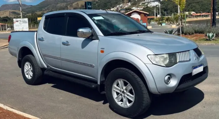 Mitsubishi L200 Triton HPE 3.2 CD TB Int.diesel AUT 2010