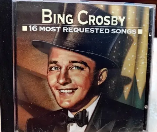 Cd de 1992 do Bing Crosby - 16 Most Requested Songs - Sony Music 