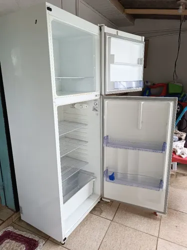 Geladeira Continental 480 litros