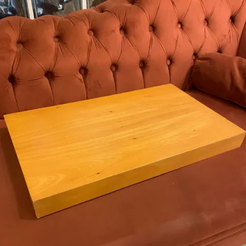 Kit com 2 Bases expositora Retangular  MDF acabamento laminado 57cm C  X 35cm L X 5cm P 