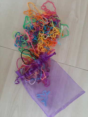 Elásticos coloridos para pulseiras e artesanato