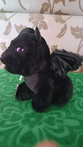 Pelúcia Dragão Preto com Asas