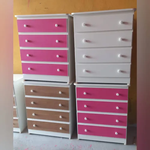 Cômodas em Promoção 4 Gavetas - Diversas Cores