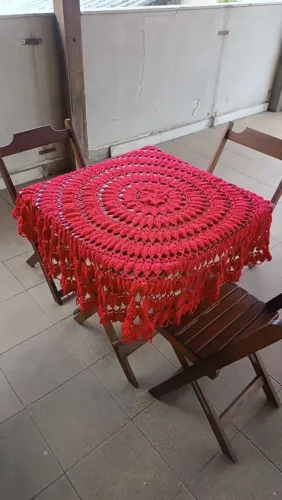 Toalha de Crochê Vermelha Peça Única (Bangu)