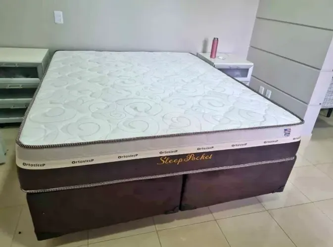 Cama box colchão e base Queen
