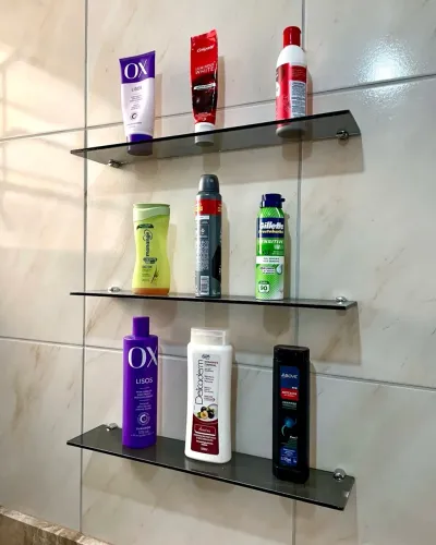 Prateleira de vidro para banheiro