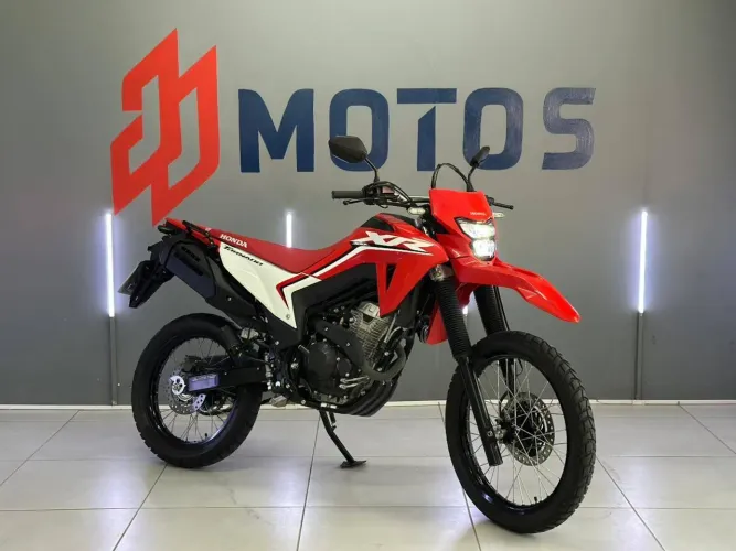 XR  300L TORNADO 2025 2.000 Km