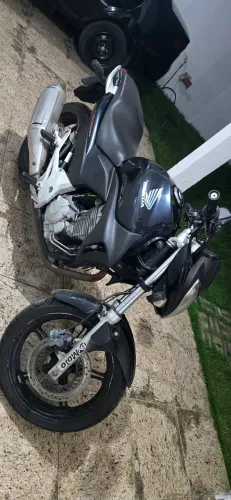 CB 300 Excelente estado de conservação 