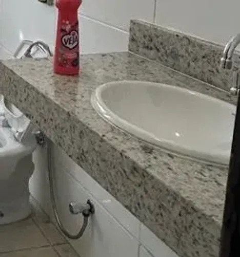 bancada com cuba de ceramica