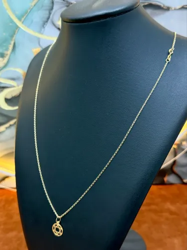 Cordão de ouro modelo grumet longo 3.1g