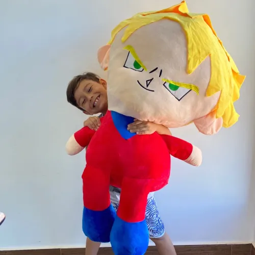 Pelúcia Dragon Ball Gigante