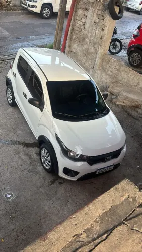 Mobi 2021 seminovo (já financiado)