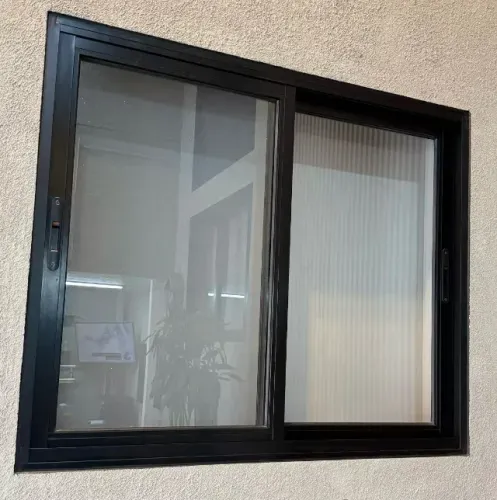 Janela em esquadria preta - linha suprema - medidas: 1,50 x 1,00 (largura x altura)