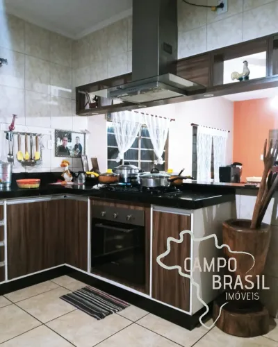 SOBRADO 300M² COM TERRENO DE 1500M² NA ZONA NORTE DE SJC!