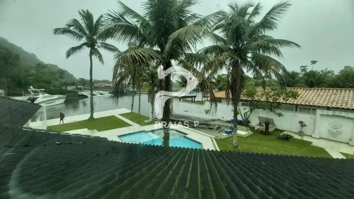 Casa em condomínio fechado, 4 dormitórios, Marina Guarujá