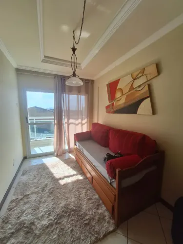 Apto á venda em Praia Campista