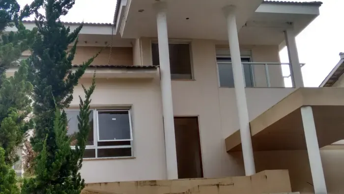 Casa nova 4 suites, sala ampla, escritório, varandas, edícula, 4 vagas, Vargem Grande Paul
