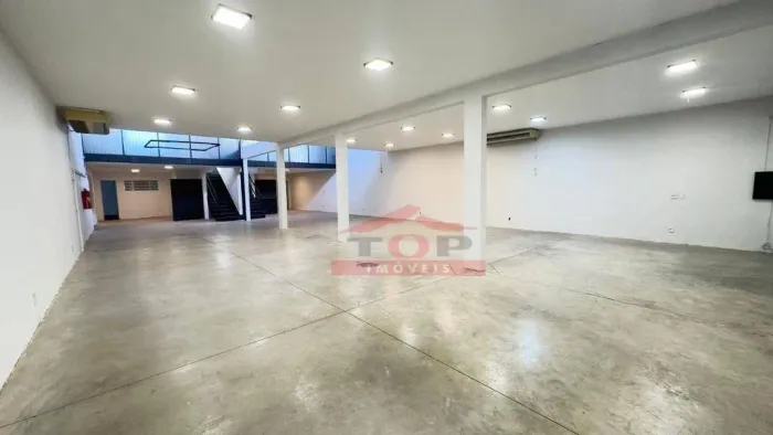 Salão para alugar, 553 m² por R$ 10.360,00/mês - Vila Altinópolis - Bauru/SP