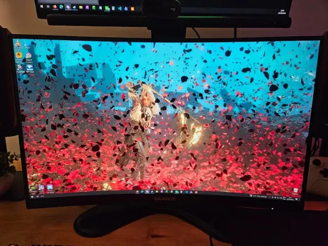 Monitor Gamer Curvo Gigabyte 27", 165Hz, QHD, 1ms, DisplayPort e HDMI