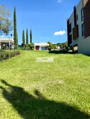 Terreno à Venda Condomínio Toscana