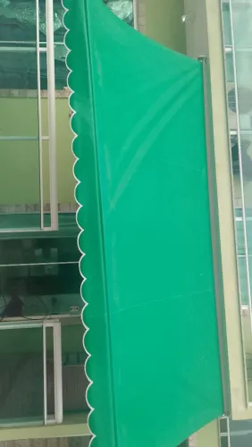 Toldo cortina.
